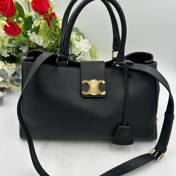 Women’s  Celine APPOLINE BAG in supple calf leather originally 4600 NWT - Picture 10 of 11